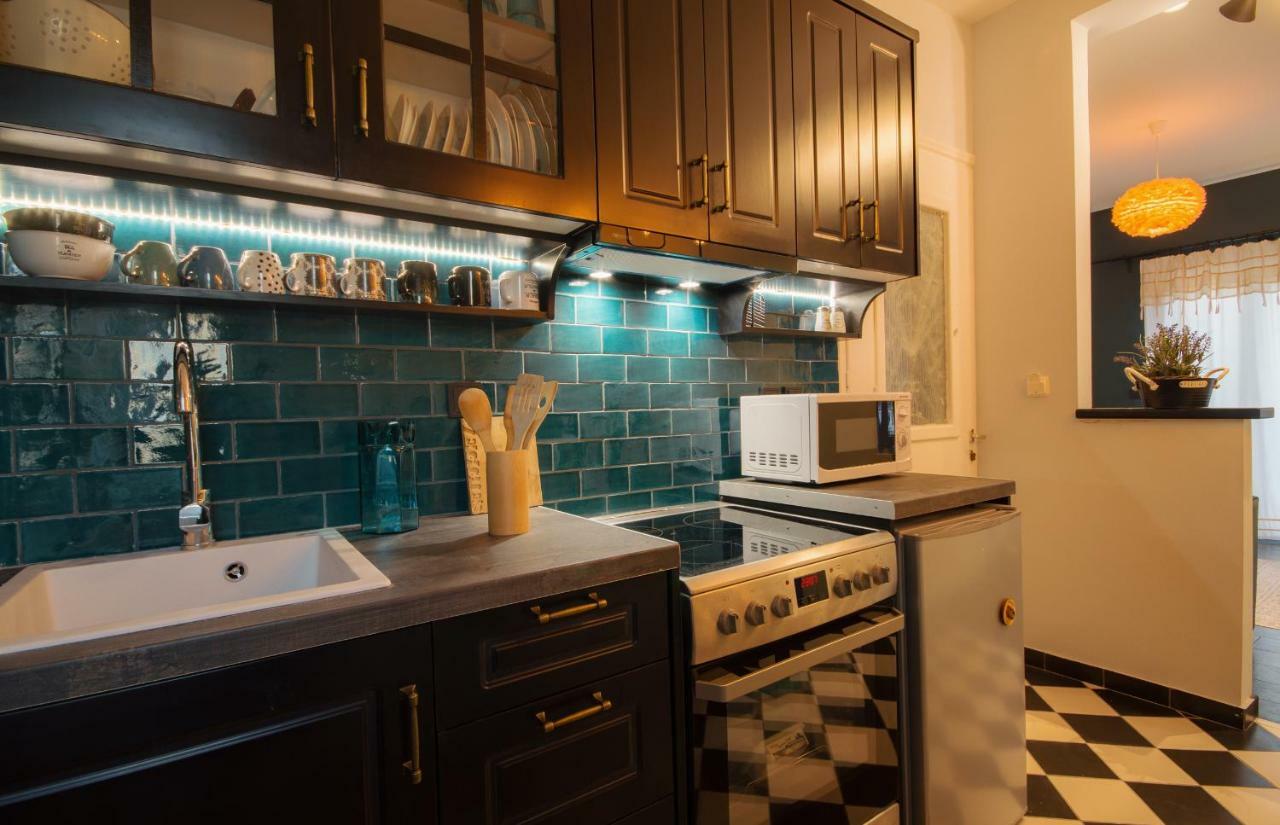 Nissos Kerkyra Loft Corfu (city)